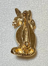 Load image into Gallery viewer, AUTHENTIC SWOBODA TINY CAT BROOCH ~ OSMENA PEARL, GARNET EYES
