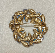 Load image into Gallery viewer, Authentic Swoboda Christmas Wreath Brooch ~ Turquolite
